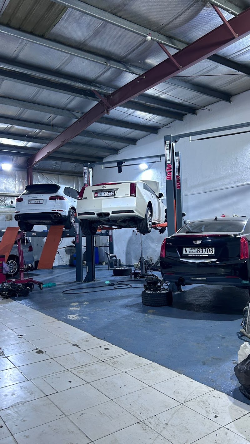 Auto-Reparaturwerkstatt Kar Aid | Dubai