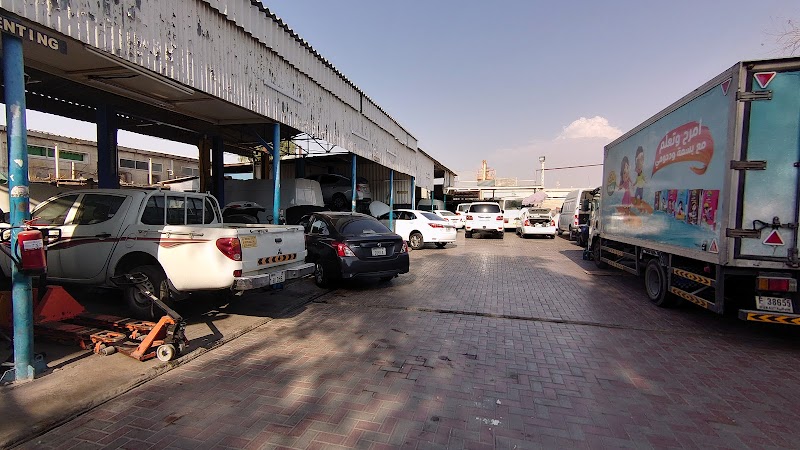 Ibrahim Abdullah Al-Abdooli Elektroautogarage | Dubai