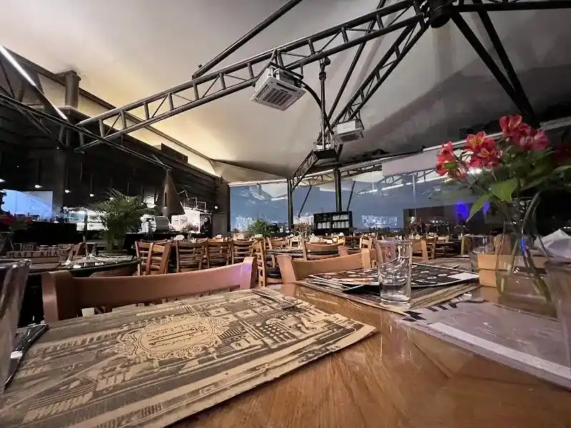 Iranisches Restaurant Haft Khan | Dubai