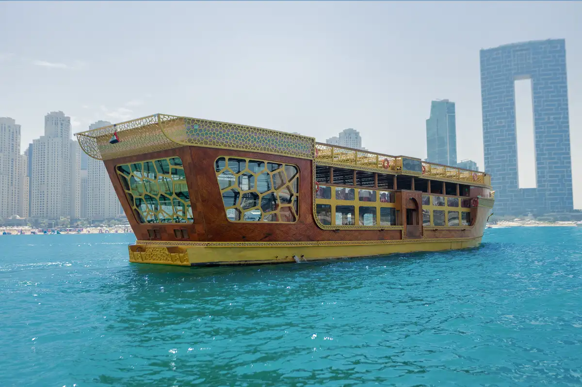 海洋帝国号游轮